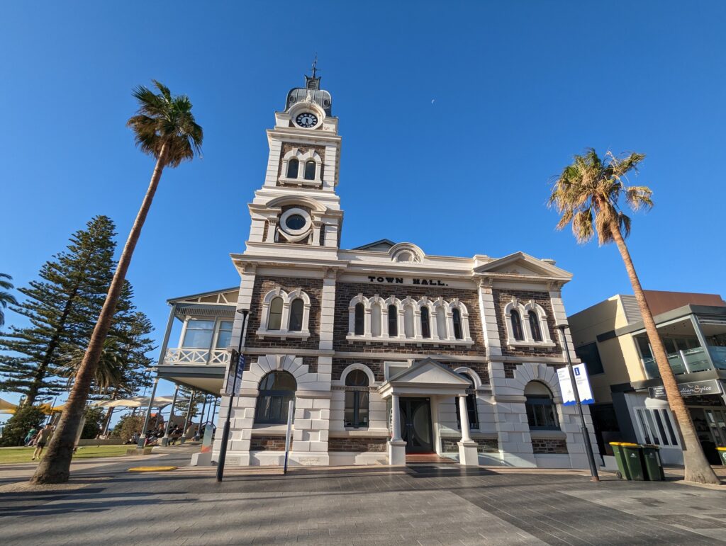 Glenelg Visitor Information Centre