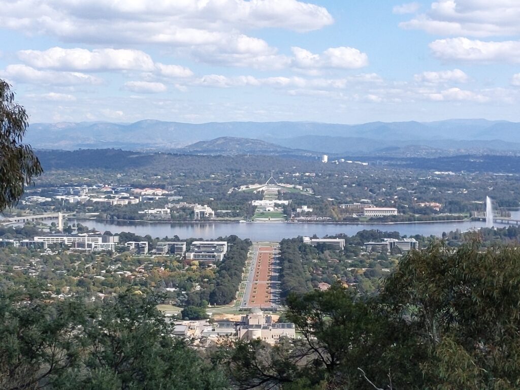 Mount Ainslie Lookout 