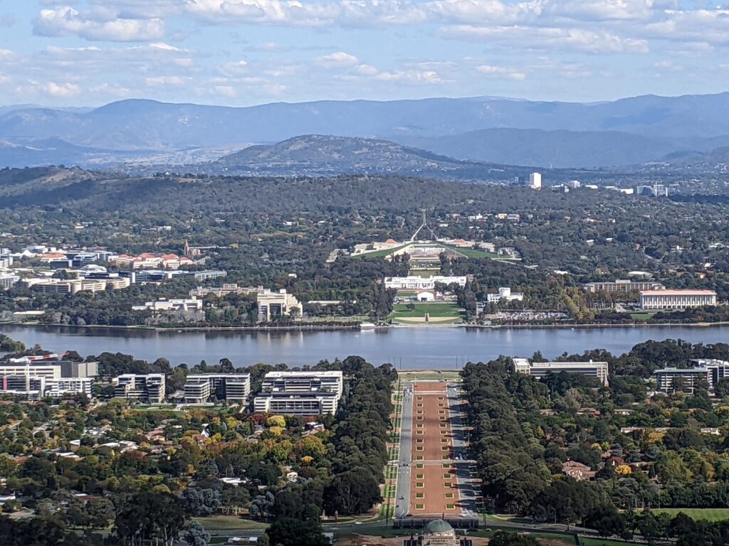 Mount Ainslie Lookout