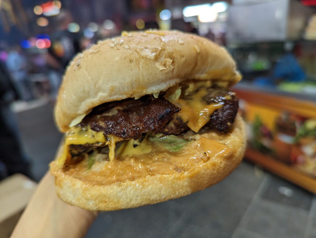 Camel Burger